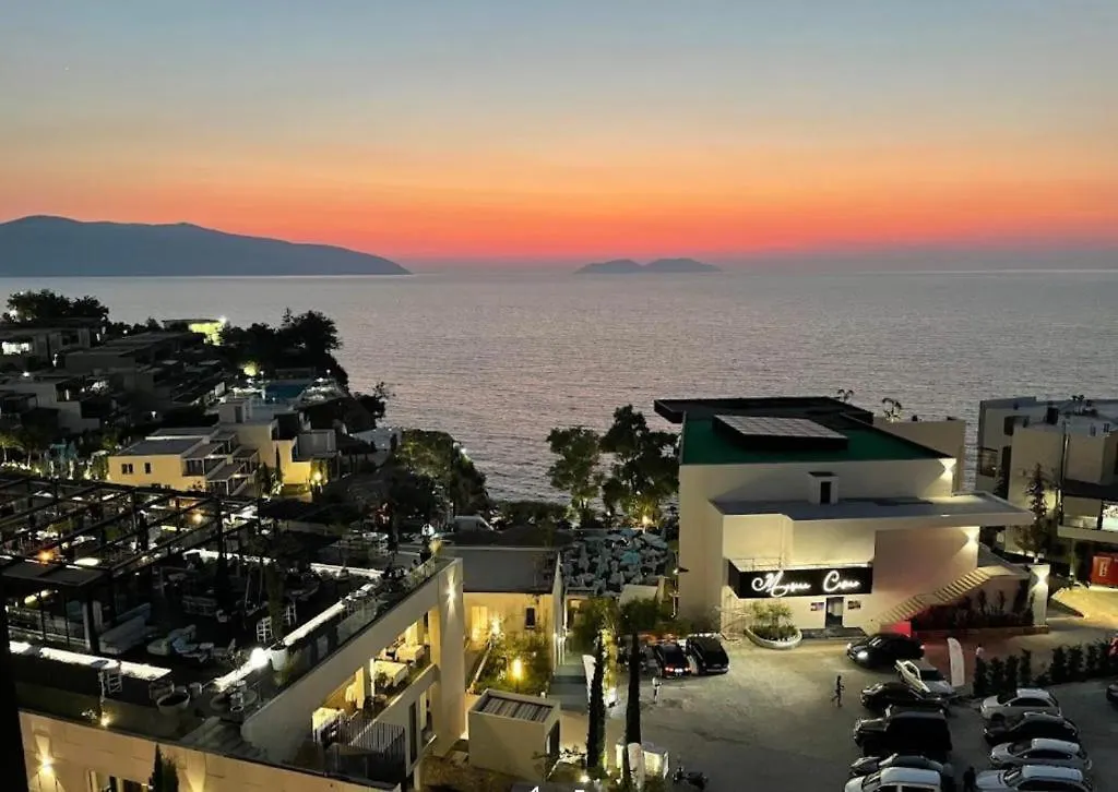 Thea Hotel Avlonya Arnavutluk