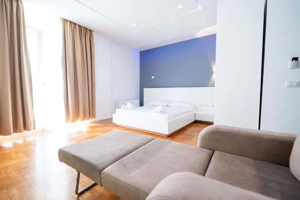 Thea Hotel Avlonya